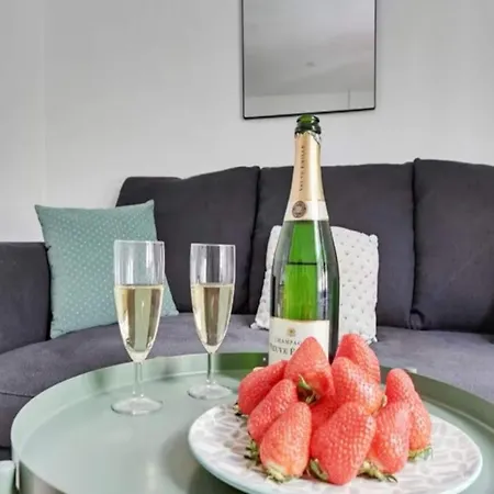 Elegant Flat - 2br-6p- Le Marais Parigi